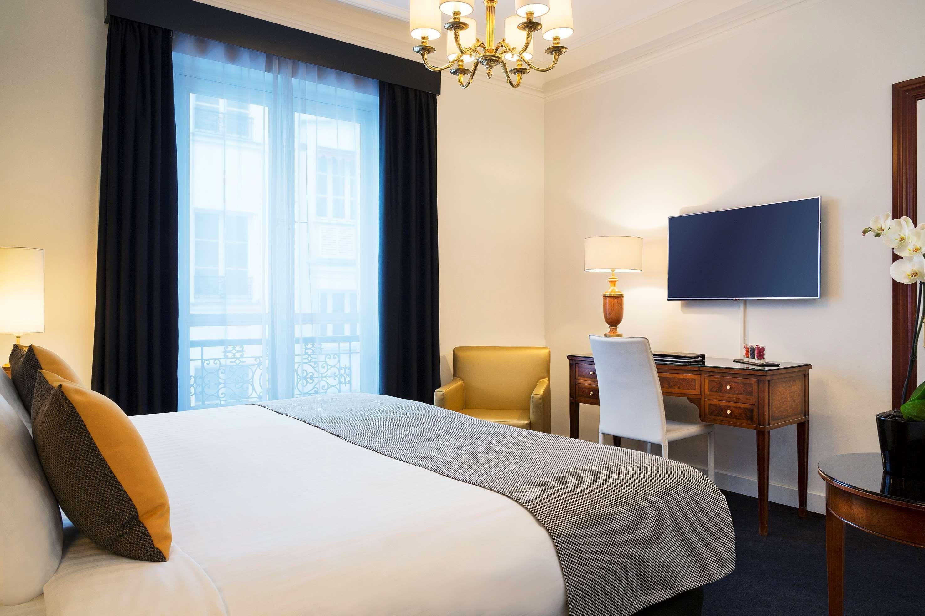 Melia Champs Elysées 4* Paris