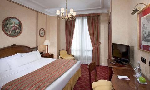 Melia Champs Elysées 4*